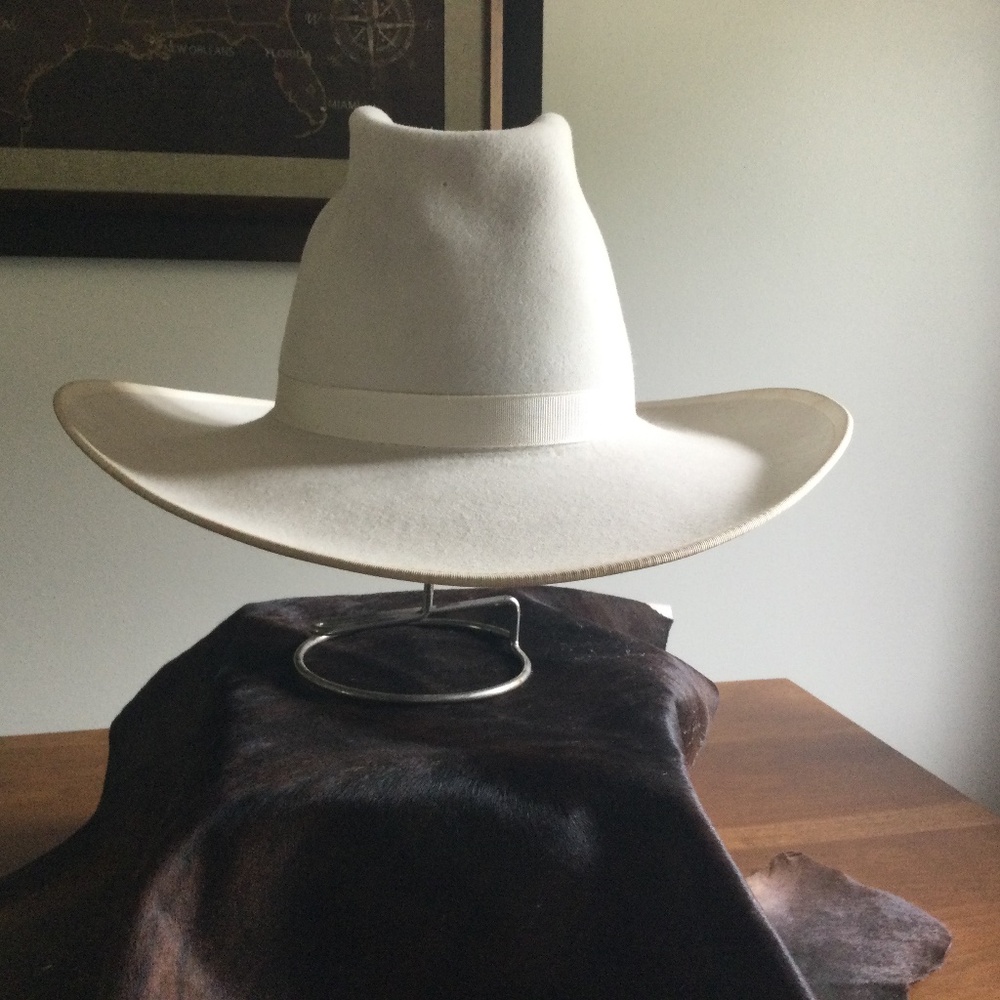 Vintage Bailey 5X  Cowboy Hat, Size 6 7/8 cream